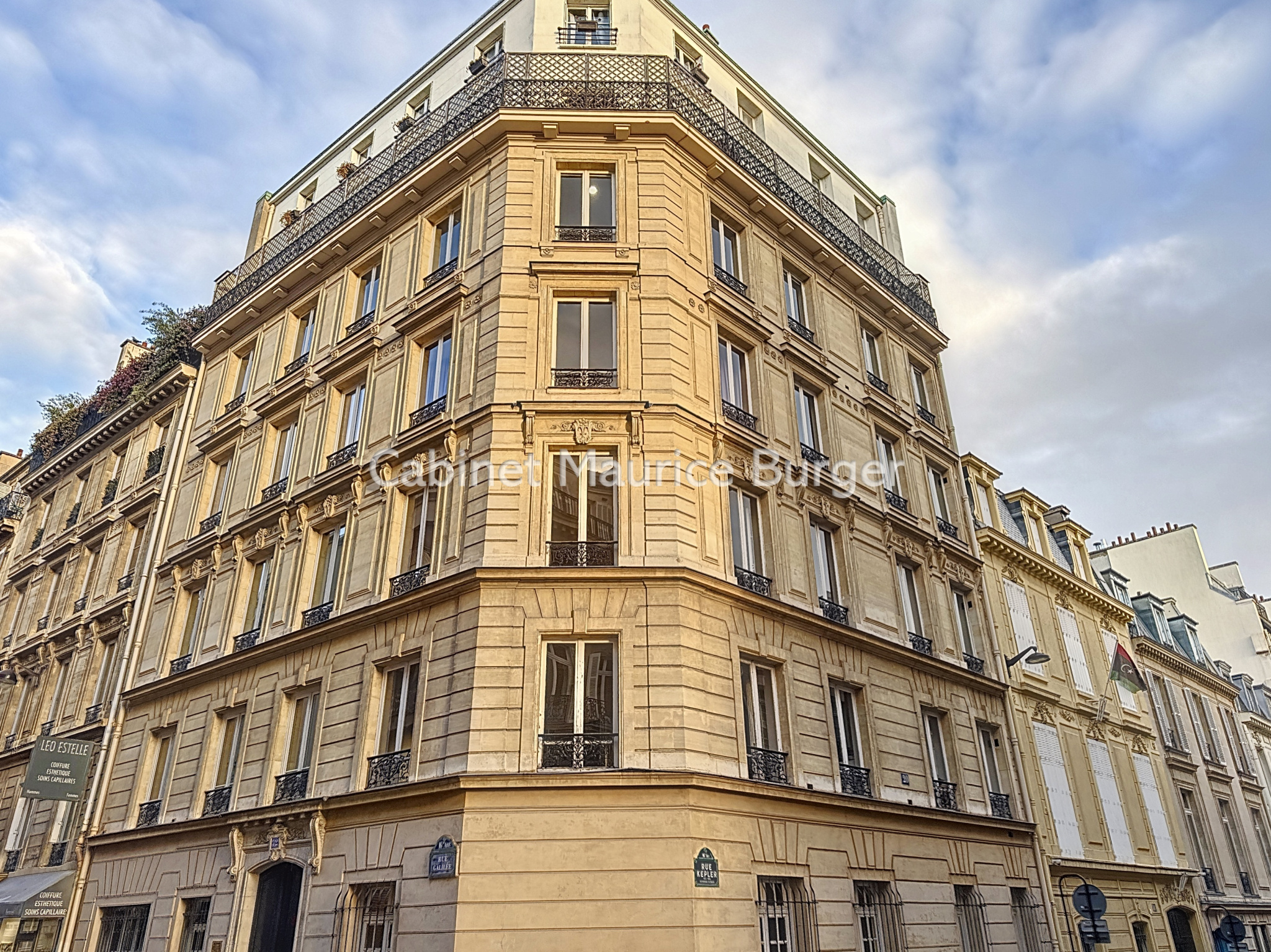 Appartement à louer à Paris, 126,15 m², 5 pièces – photo 1 sur 14